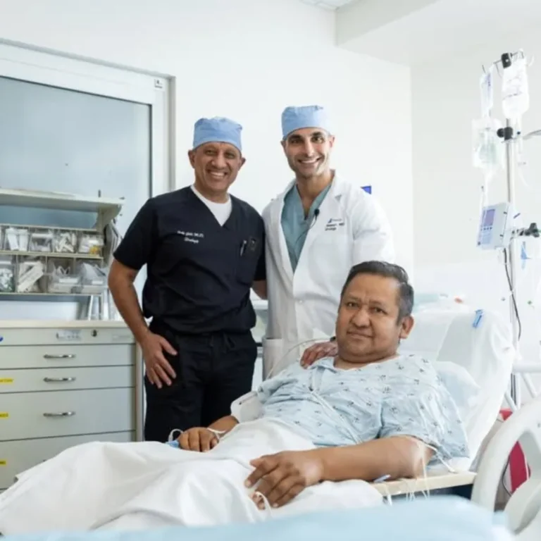 First-Bladder-Transplant-860x860.jpg