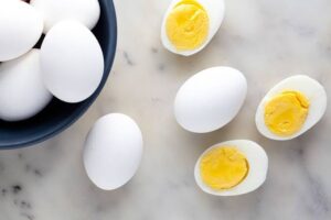 Five Health Conditions That Require Limiting Egg Consumption